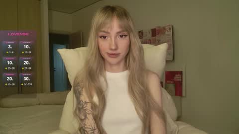 Luna online show from 27, 2, 2026