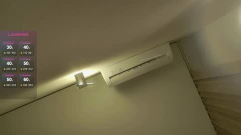 Luna online show from 5, 4, 2026