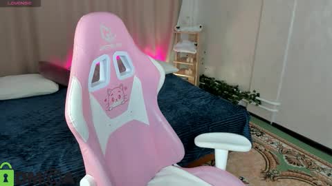 Varvara online show from 2, 12, 2025