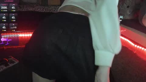 Snapshot of lunaleporem chatting on 7, 12, 2024 You can call me Luna 3 online show from 7, 12, 2024