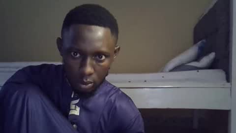 Snapshot of lunalove22_ chatting on 27, 4, 2026 lunalove22_ online show from 27, 4, 2026