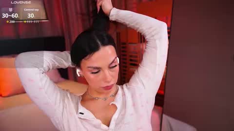 Luna  next streams Mon Fri Sat Sun 8pm-5am gmt0 online show from 28, 2, 2026