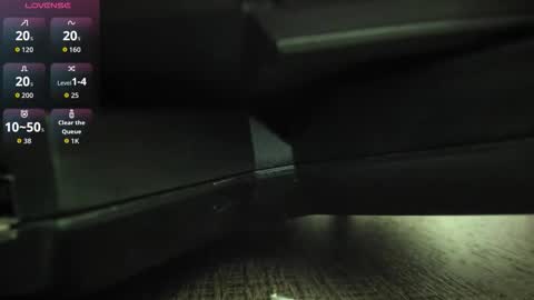 Aisha online show from 22, 9, 2025