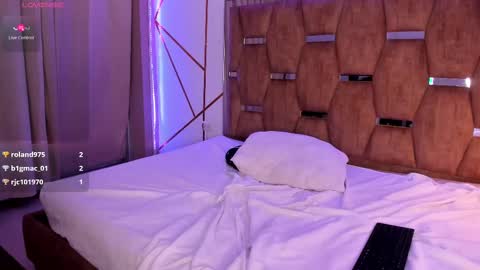 Snapshot of lunapleasure_ chatting on 24, 2, 2025 Luna online show from 24, 2, 2025