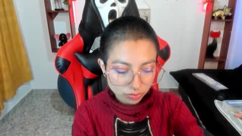 Snapshot of lunarichy chatting on 21, 10, 2025 lunarichy online show from 21, 10, 2025