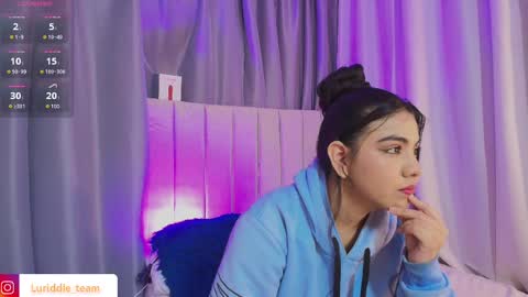  Luna  online show from 11, 3, 2025