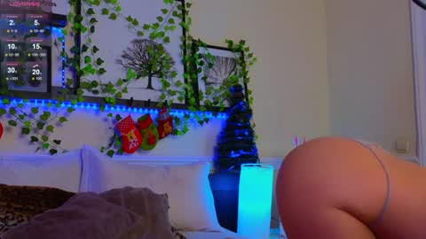 Snapshot of lunarishi chatting on 3, 1, 2025 Luna Rishi online show from 3, 1, 2025