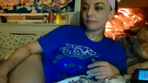 lunasecretadmirer online show from 4, 2, 2026