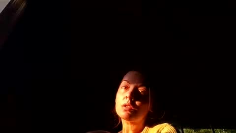 Snapshot of lunasecretadmirer chatting on 1, 6, 2026 lunasecretadmirer online show from 1, 6, 2026