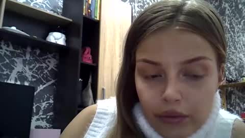 Snapshot of lunav7 chatting on 18, 10, 2025 Luna online show from 18, 10, 2025