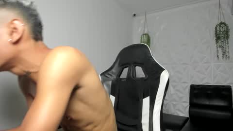 lunay_bigcock420 online show from 28, 2, 2026