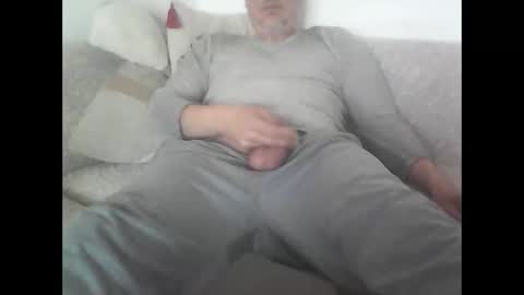 Snapshot of lunetticus chatting on 26, 4, 2026 lunetticus online show from 26, 4, 2026