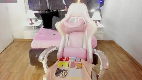 Snapshot of lunitaa18 chatting on 28, 1, 2025 V A L E R I A online show from 28, 1, 2025