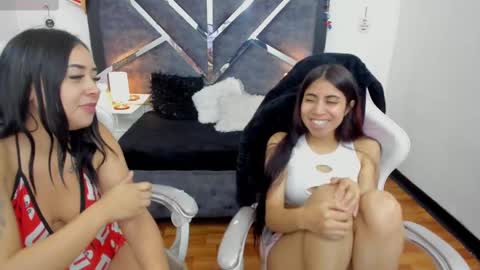 Snapshot of lunitaa18 chatting on 10, 3, 2025 V A L E R I A online show from 10, 3, 2025