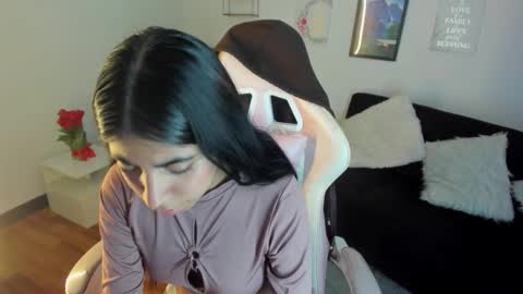 Snapshot of lunitaa18 chatting on 24, 9, 2025 V A L E R I A online show from 24, 9, 2025