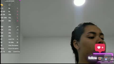 Snapshot of lunna_noir chatting on 5, 5, 2026 lunna_noir online show from 5, 5, 2026