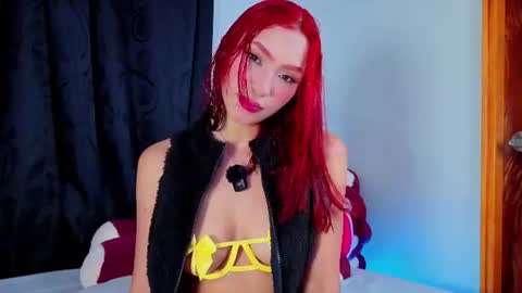 Snapshot of lunnablake chatting on 30, 6, 2026 L U N N A online show from 30, 6, 2026