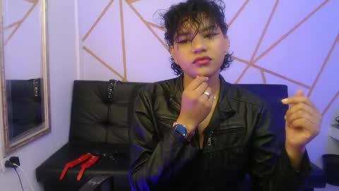 Snapshot of lunnyise chatting on 7, 6, 2026 lunnyise online show from 7, 6, 2026