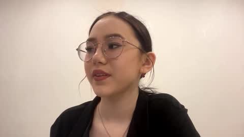 Roxie online show from 4, 3, 2026