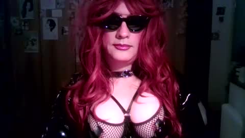 Snapshot of lurabedear chatting on 7, 4, 2026 CD Latino in Sweden online show from 7, 4, 2026