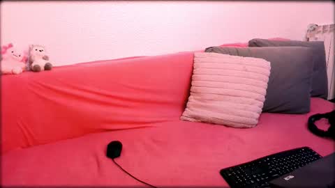 Snapshot of lurosincubus chatting on 3, 12, 2025 lurosincubus online show from 3, 12, 2025