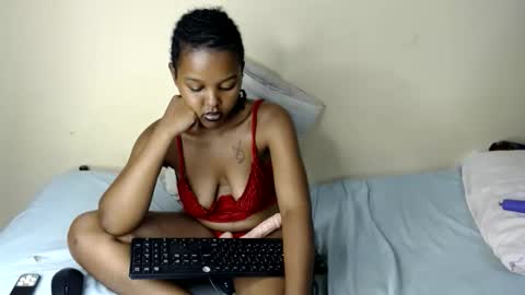 Snapshot of lush_goddess chatting on 11, 5, 2026 shan online show from 11, 5, 2026