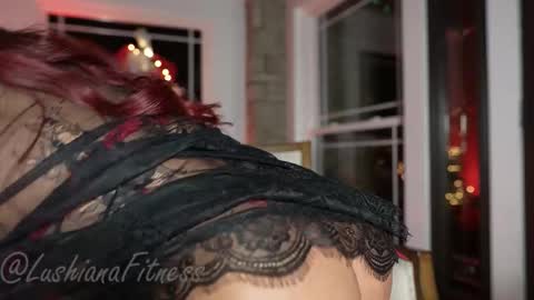 SHOWS ALL MONDAY WEDNESDAYFRIDAYSATURDAY  IN THE MORNING online show from 5, 12, 2025