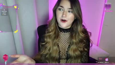Snapshot of lushlolly chatting on 17, 9, 2025 lushlolly online show from 17, 9, 2025