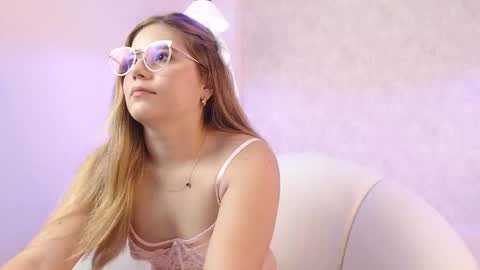 Snapshot of lussia_vega chatting on 14, 1, 2026 Lussia Vega online show from 14, 1, 2026