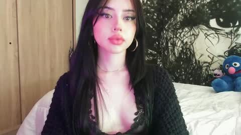 Snapshot of lustful_aprilx chatting on 8, 3, 2025 Valerie April online show from 8, 3, 2025