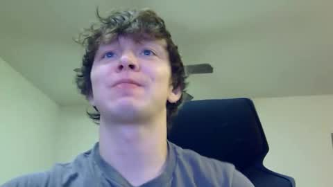 Snapshot of lustfullives chatting on 7, 4, 2026 LustfulLives online show from 7, 4, 2026