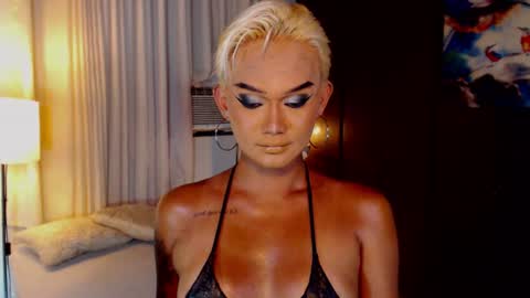 AdriannaFowks online show from 11, 7, 2026