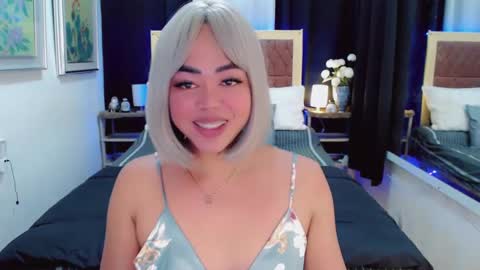 Snapshot of lustfuloffendertrina chatting on 30, 12, 2024 Trina online show from 30, 12, 2024