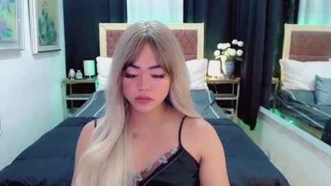 Snapshot of lustfuloffendertrina chatting on 12, 1, 2025 Trina online show from 12, 1, 2025