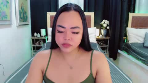 Snapshot of lustfuloffendertrina chatting on 22, 1, 2025 Trina online show from 22, 1, 2025