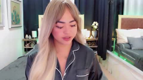 Snapshot of lustfuloffendertrina chatting on 8, 2, 2025 Trina online show from 8, 2, 2025