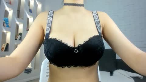 Yuna online show from 29, 10, 2025