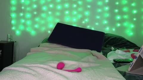 Shauna online show from 9, 2, 2025