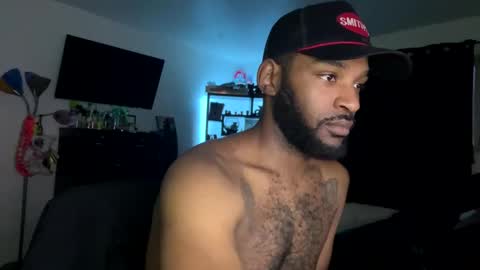 Snapshot of luverboibbc chatting on 28, 12, 2024 luverboi online show from 28, 12, 2024