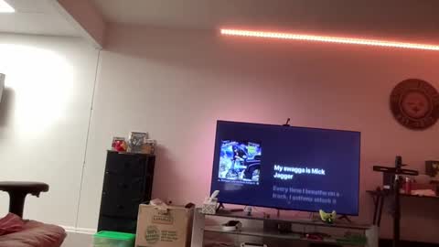 Snapshot of luvkoko chatting on 15, 9, 2025 luvkoko online show from 15, 9, 2025