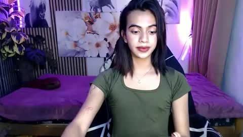 luvrr_trixie online show from 27, 2, 2026