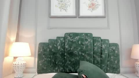 lux_bitchx online show from 24, 5, 2026