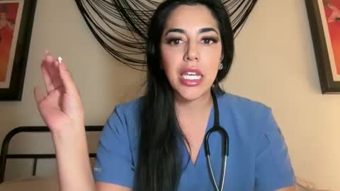 luxcher22 online show from 15, 4, 2026