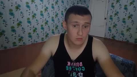 Snapshot of luxeboy_ chatting on 12, 9, 2025 Mike online show from 12, 9, 2025