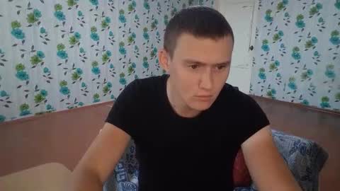 Snapshot of luxeboy_ chatting on 20, 9, 2025 Mike online show from 20, 9, 2025