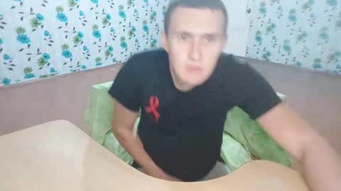 Snapshot of luxeboy_ chatting on 25, 9, 2025 Mike online show from 25, 9, 2025