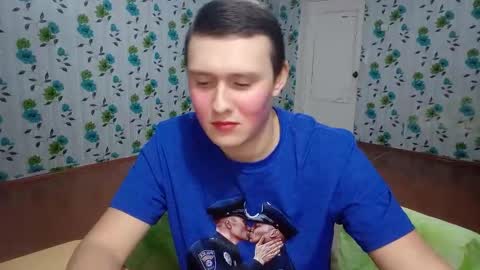 Snapshot of luxeboy_ chatting on 3, 11, 2025 Mike online show from 3, 11, 2025