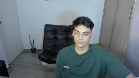 Snapshot of luxrx chatting on 2, 5, 2026 luxrx online show from 2, 5, 2026