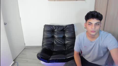 Snapshot of luxrx chatting on 29, 5, 2026 luxrx online show from 29, 5, 2026
