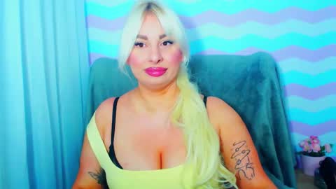 Snapshot of luxuriaaa chatting on 16, 6, 2026 Luxuriaa online show from 16, 6, 2026